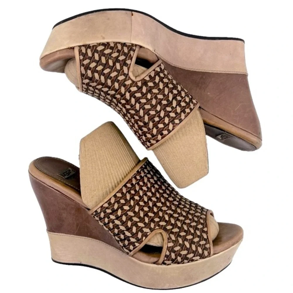 UGG Weaved Heeled Platform Sandals